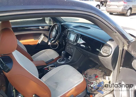 2016 Volkswagen Beetle 1.8T Classic из США, поврежденный, VIN 3VWF17AT2GM637467